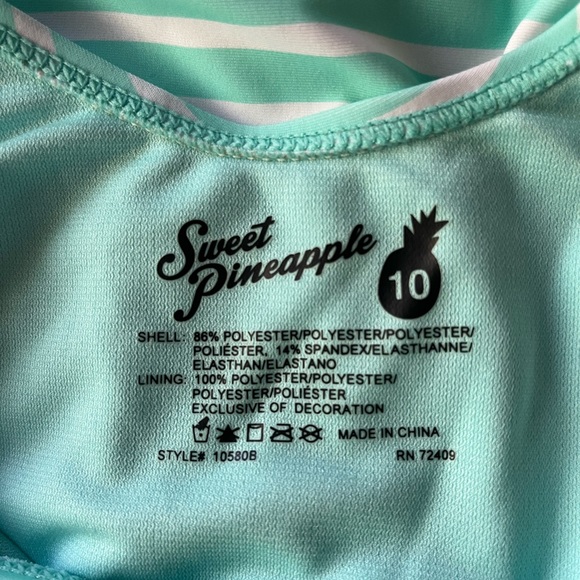 Sweet Pineapple: Girl’s one piece swimsuit with sequence double sides seashell - Picture 7 of 8